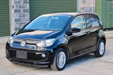 VOLKSWAGEN UP 1.0 High up! ASG Euro 5 5dr