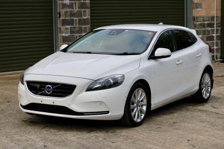 VOLVO V40 1.6 T4 SE Lux Nav Powershift Euro 5 (s/s) 5dr